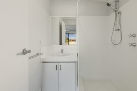 17 Silvertop Circle, WARNBRO, WA 6169 AUS