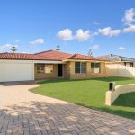 17 Silvertop Circle, WARNBRO, WA 6169 AUS