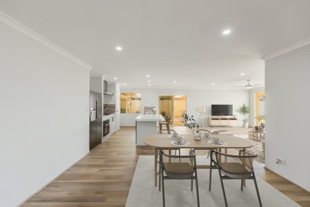 17 Silvertop Circle, WARNBRO, WA 6169 AUS
