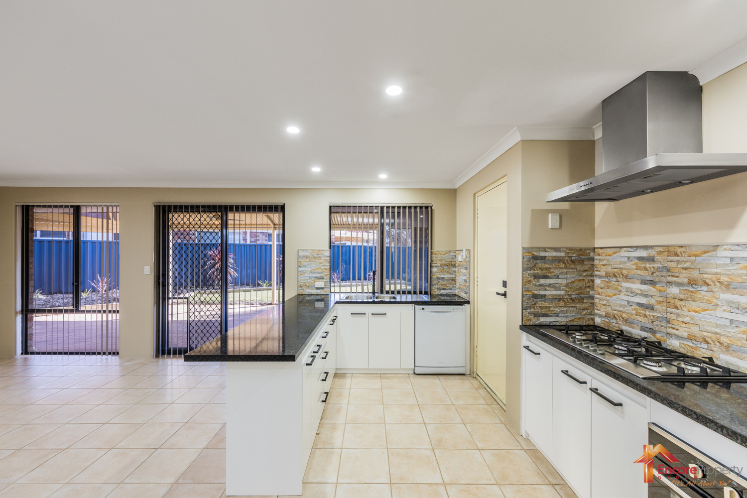 69 La Spezia Drive, SECRET HARBOUR, WA 6173 AUS