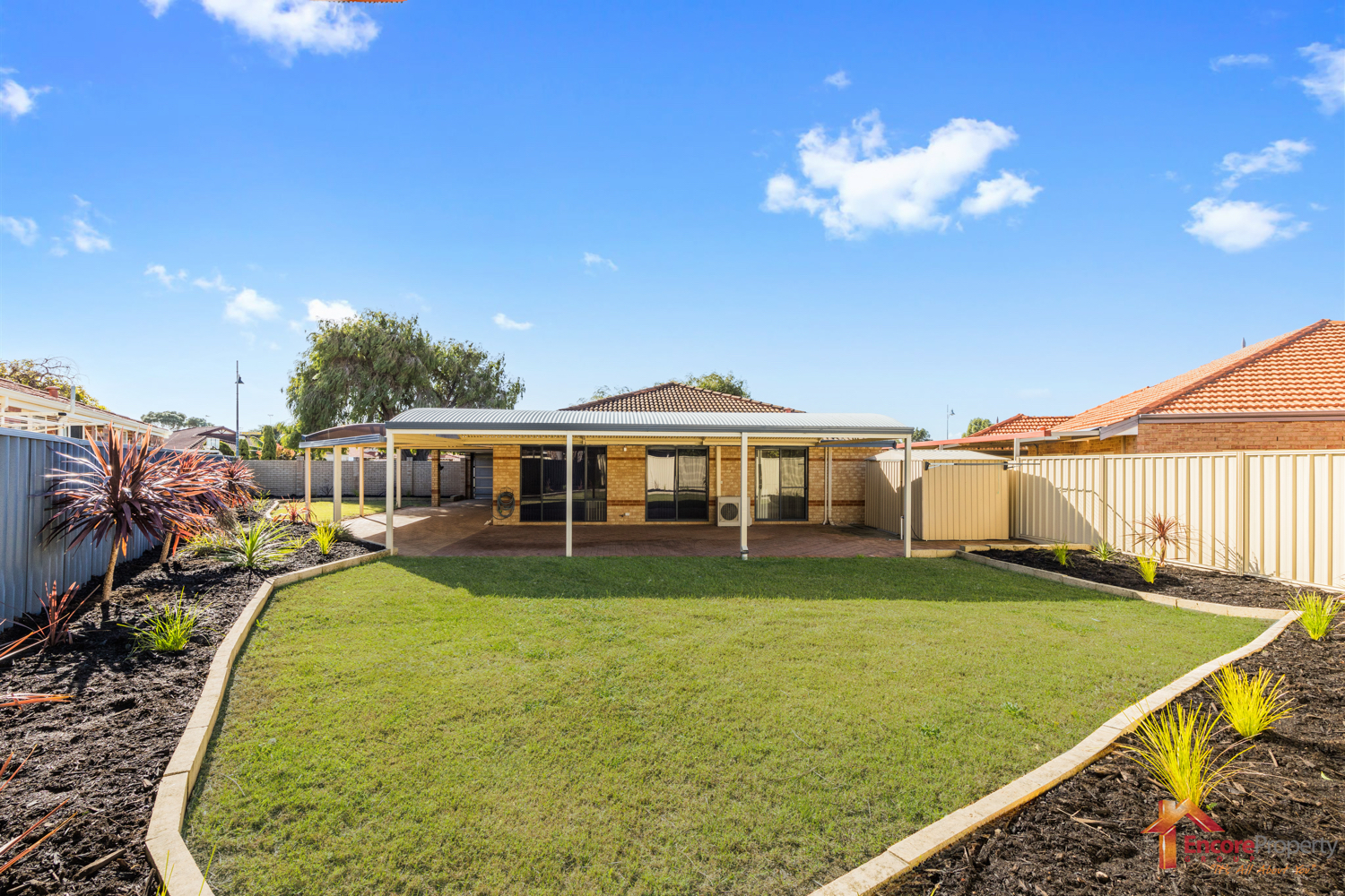 69 La Spezia Drive, SECRET HARBOUR, WA 6173 AUS