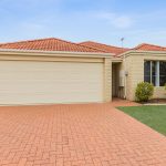11 Bampton Road, ORELIA, WA 6167 AUS