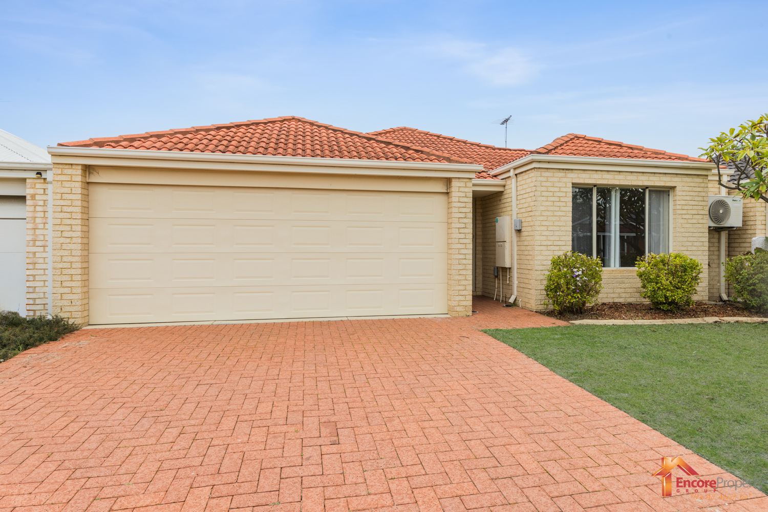 11 Bampton Road, ORELIA, WA 6167 AUS