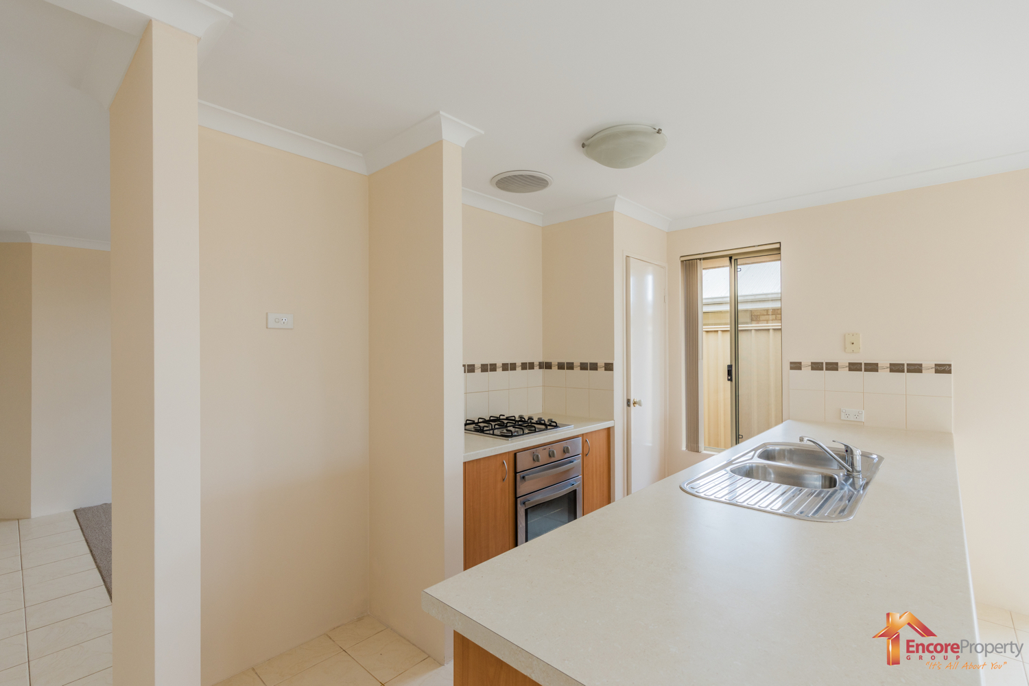 11 Bampton Road, ORELIA, WA 6167 AUS