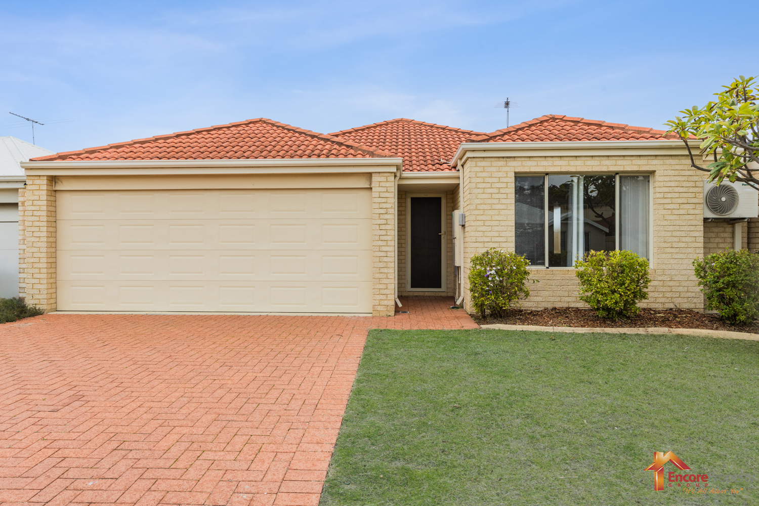 11 Bampton Road, ORELIA, WA 6167 AUS