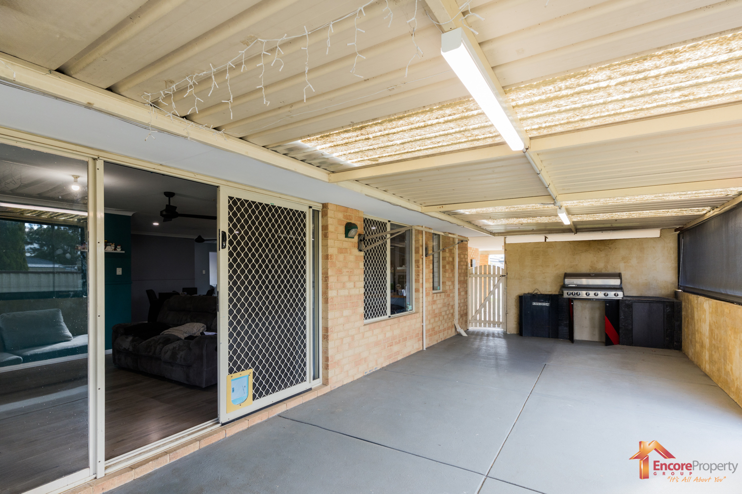 5 Mackay Place, COOLOONGUP, WA 6168 AUS