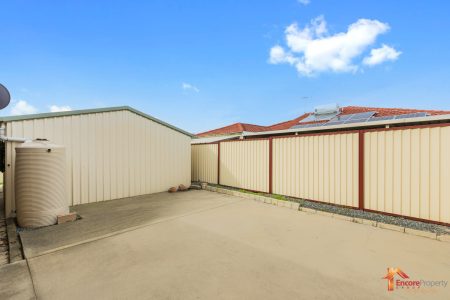 5 Mackay Place, COOLOONGUP, WA 6168 AUS