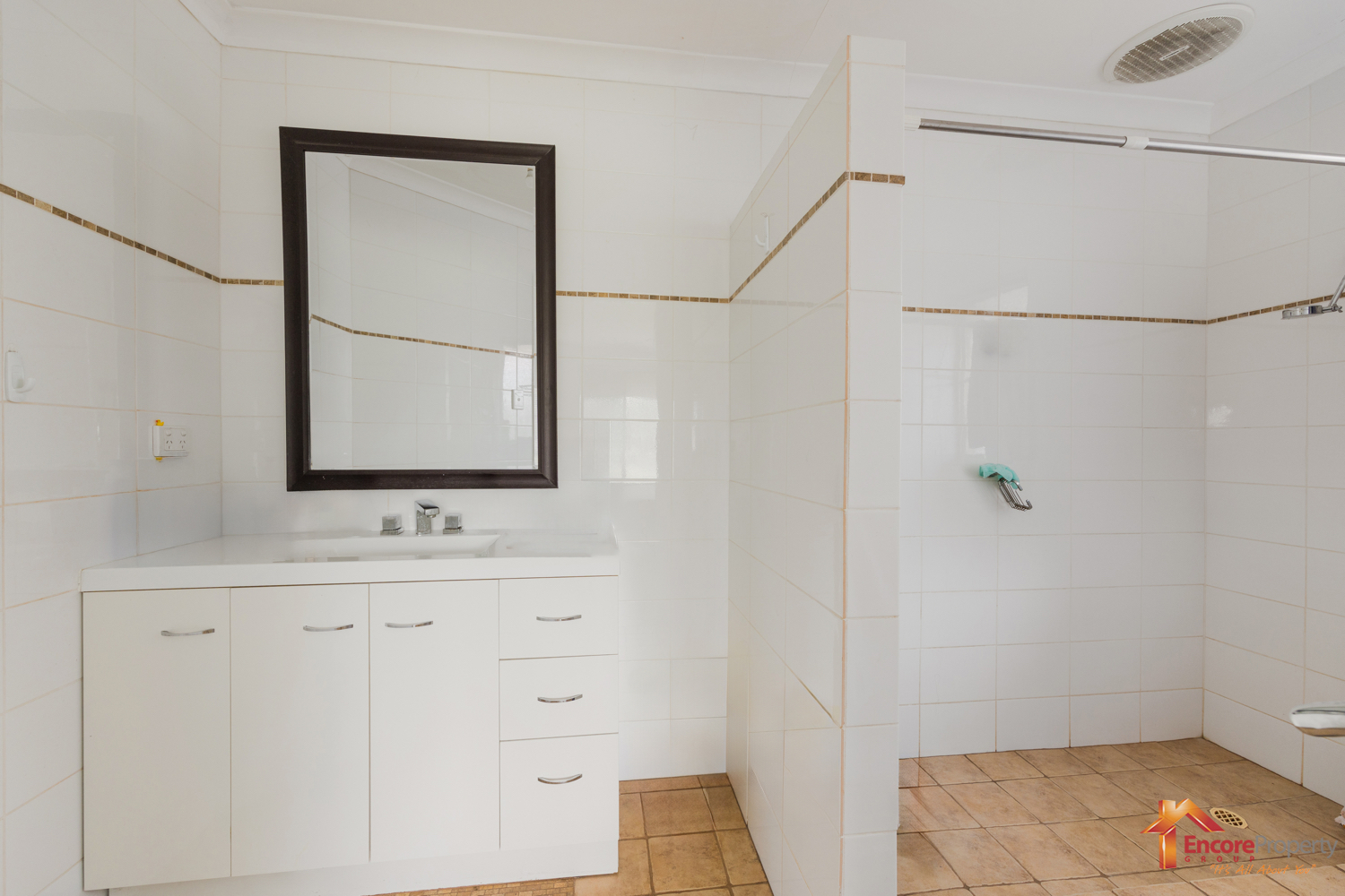 5 Mackay Place, COOLOONGUP, WA 6168 AUS