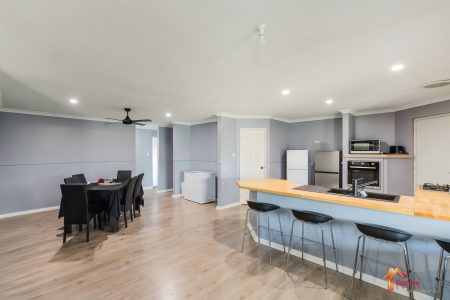5 Mackay Place, COOLOONGUP, WA 6168 AUS