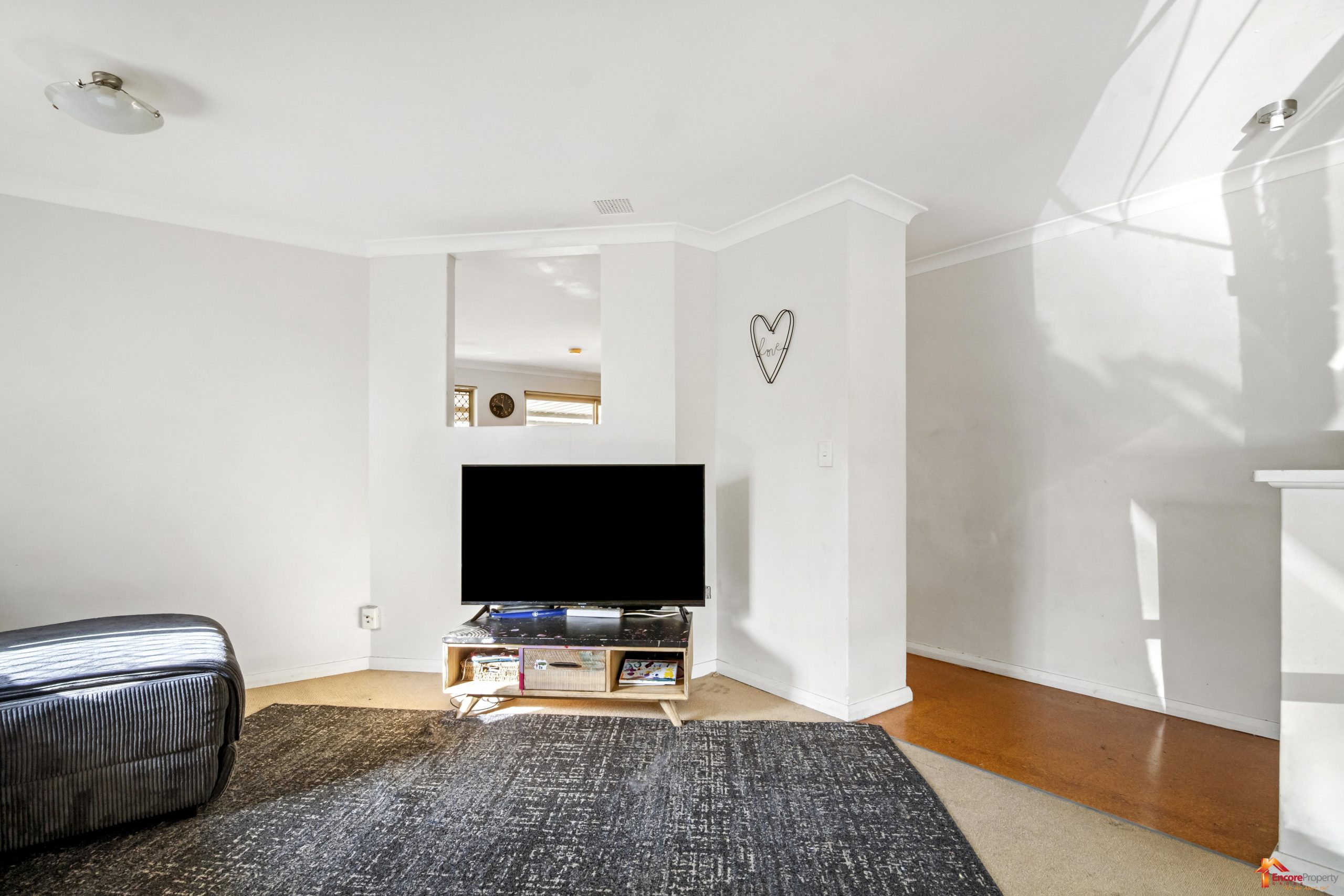 28 Bilya Gardens, LEDA, WA 6170 AUS