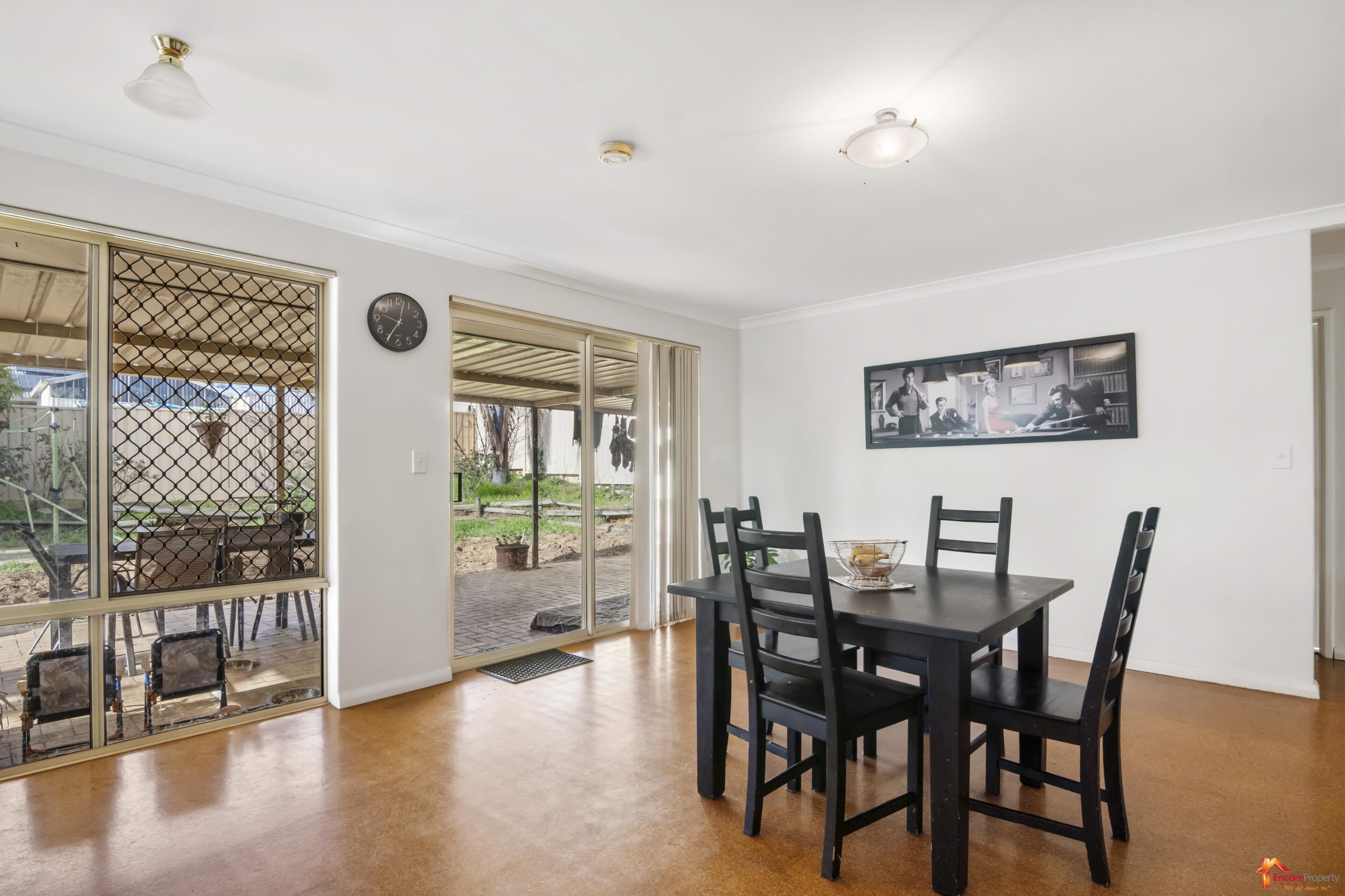28 Bilya Gardens, LEDA, WA 6170 AUS