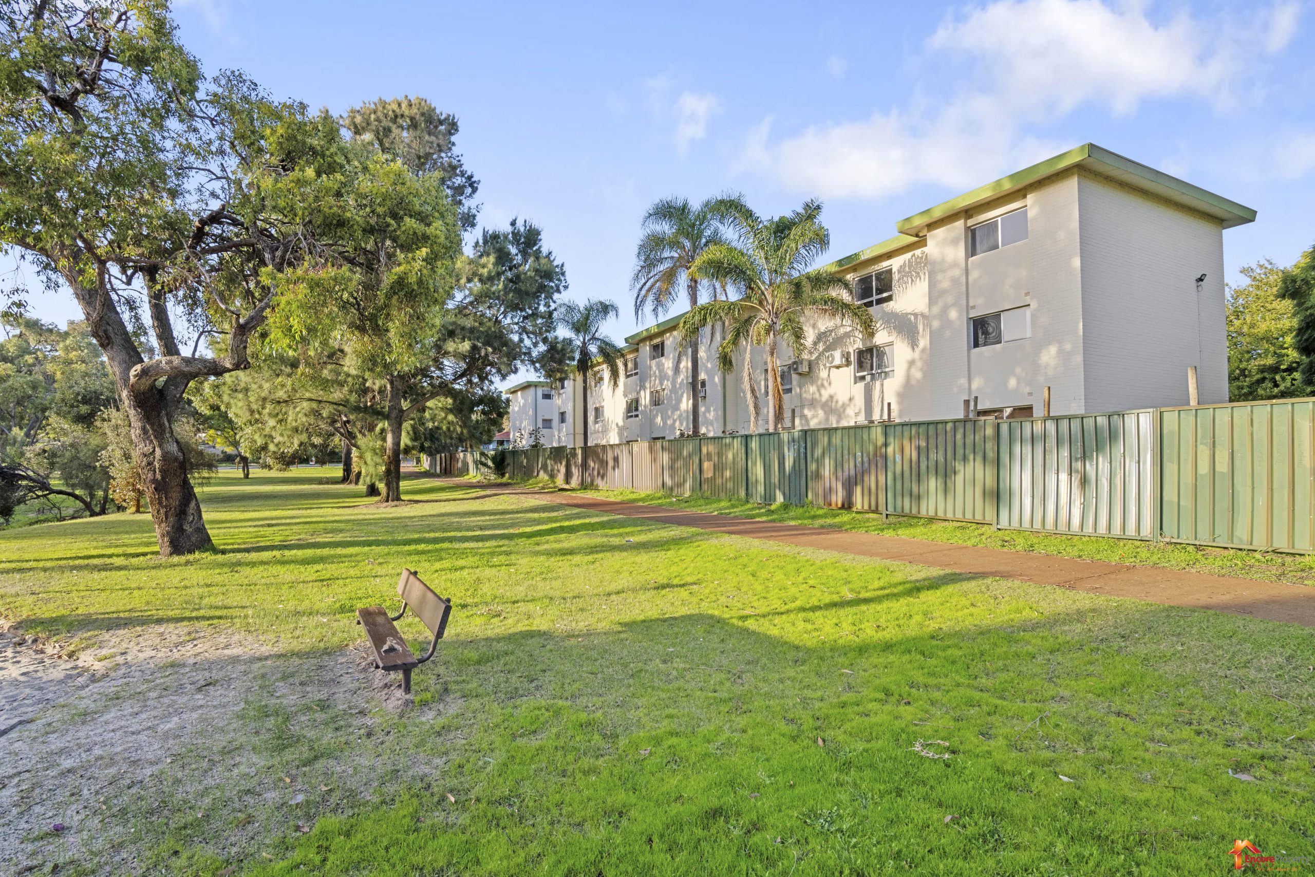 8/13 Milton Place, ORELIA, WA 6167 AUS