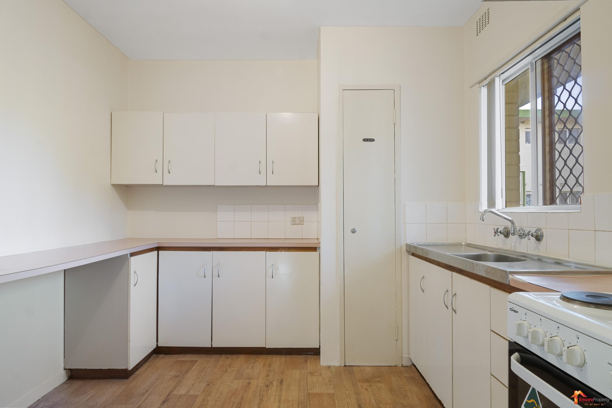 8/13 Milton Place, ORELIA, WA 6167 AUS