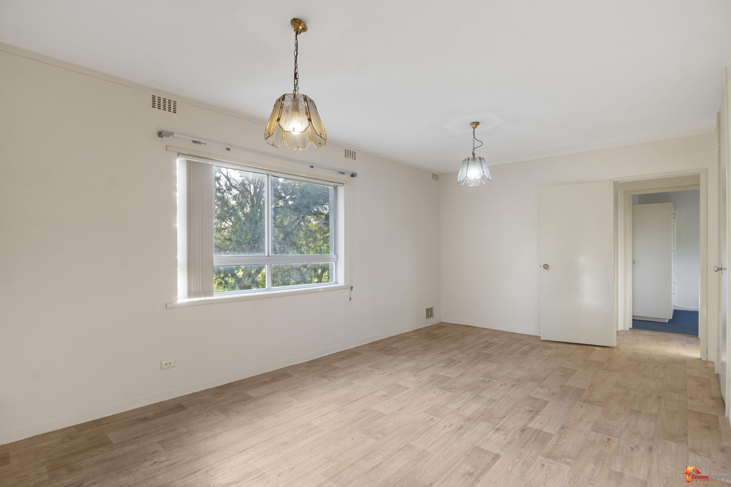 8/13 Milton Place, ORELIA, WA 6167 AUS