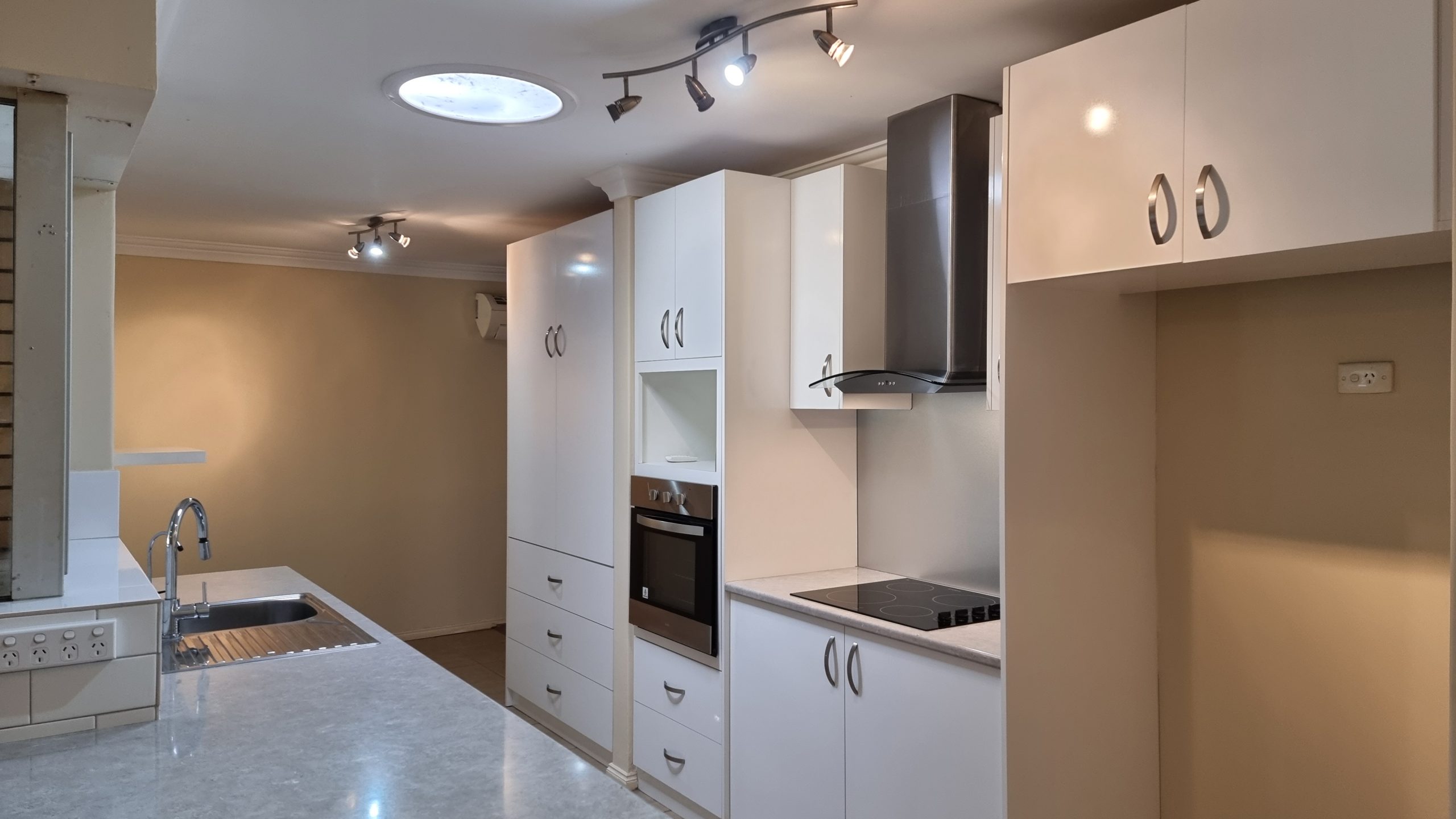 126 Sulphur Road, PARMELIA, WA 6167 AUS