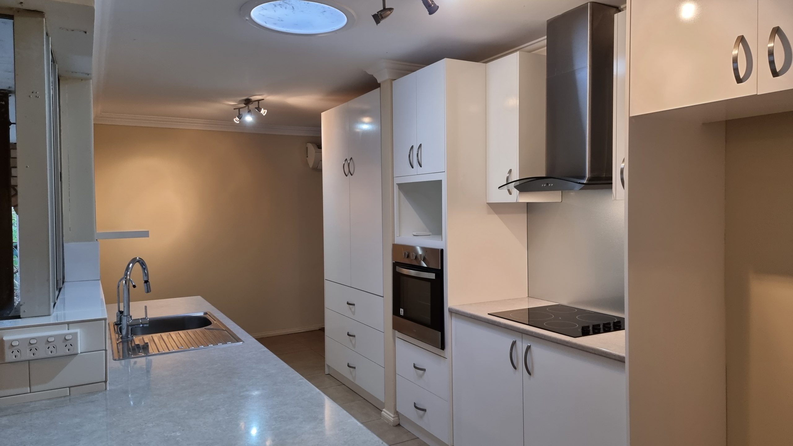 126 Sulphur Road, PARMELIA, WA 6167 AUS