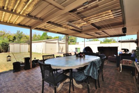 128 Alcock Street, MADDINGTON, WA 6109 AUS