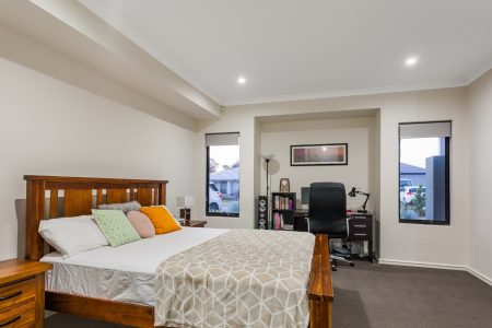 31 Corbridge Avenue, WELLARD, WA 6170 AUS