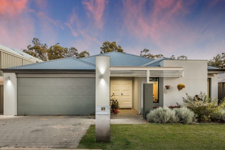 31 Corbridge Avenue, WELLARD, WA 6170 AUS
