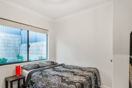 31 Corbridge Avenue, WELLARD, WA 6170 AUS