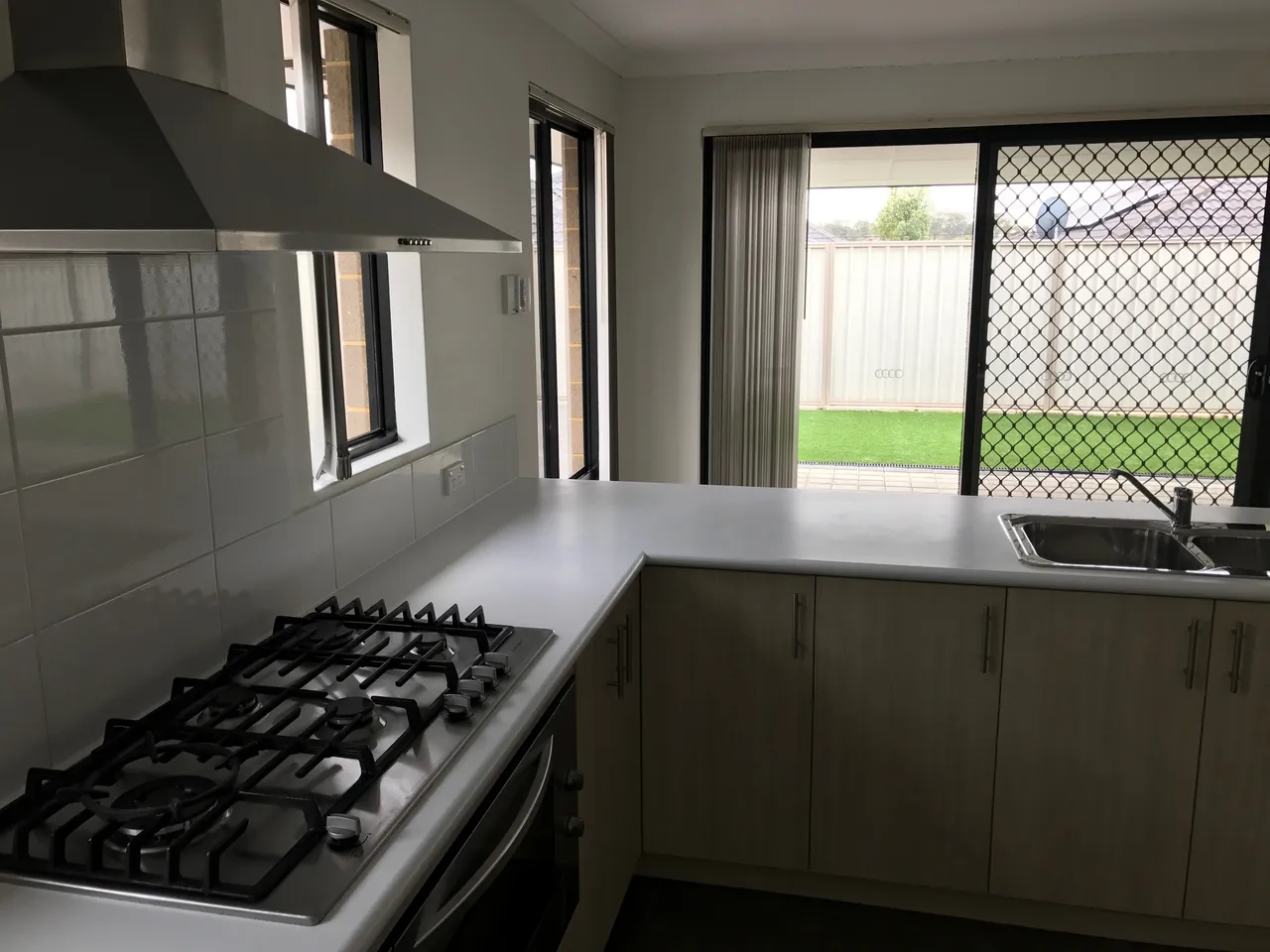 2 Lastovo Lane, SECRET HARBOUR, WA 6173 AUS