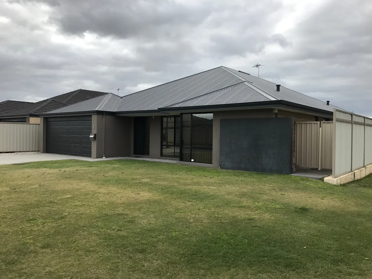 2 Lastovo Lane, SECRET HARBOUR, WA 6173 AUS