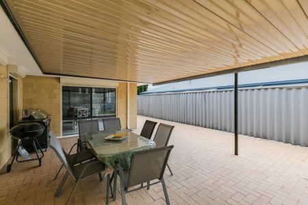 9 Dunster Way, ORELIA, WA 6167 AUS