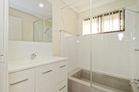 43 Parmelia Avenue, PARMELIA, WA 6167 AUS