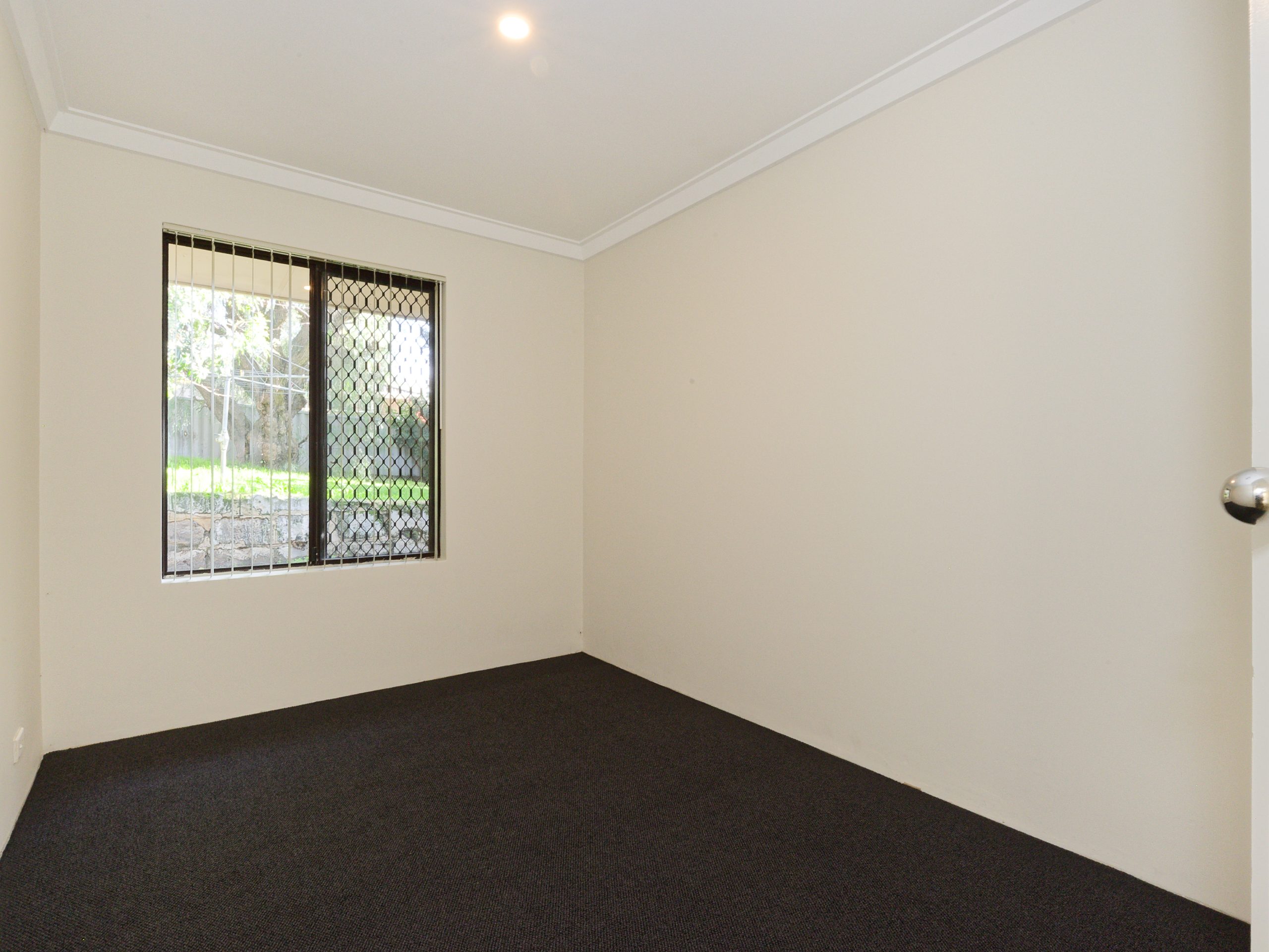43 Parmelia Avenue, PARMELIA, WA 6167 AUS