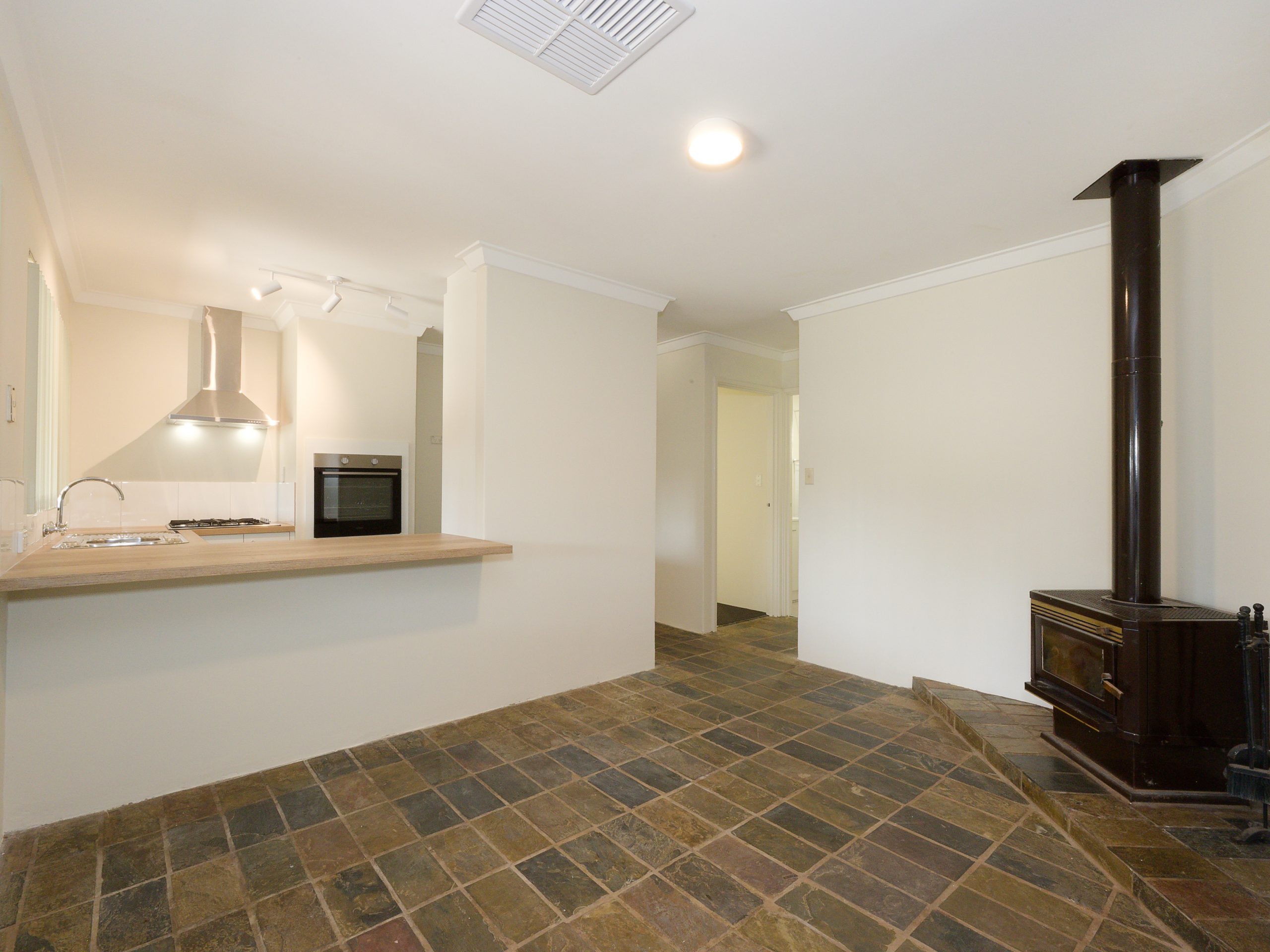 43 Parmelia Avenue, PARMELIA, WA 6167 AUS