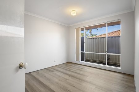 135A Reynolds Road, MOUNT PLEASANT, WA 6153 AUS