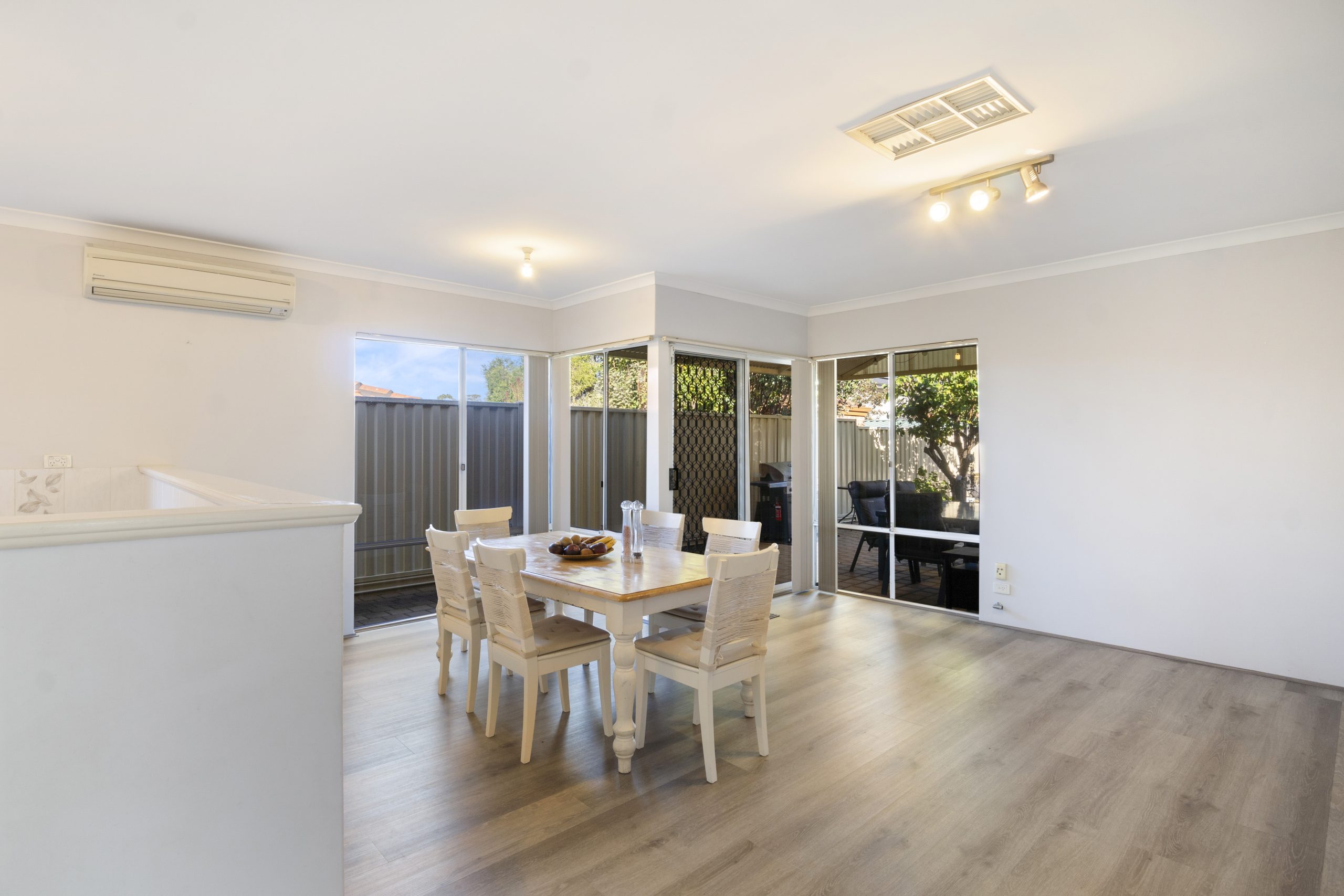 135A Reynolds Road, MOUNT PLEASANT, WA 6153 AUS