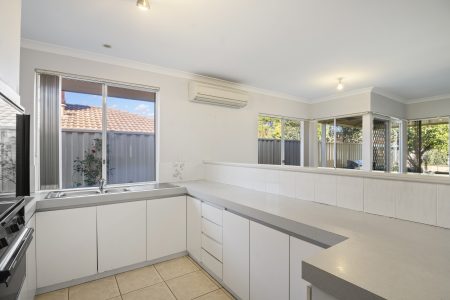 135A Reynolds Road, MOUNT PLEASANT, WA 6153 AUS