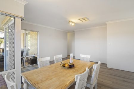 135A Reynolds Road, MOUNT PLEASANT, WA 6153 AUS