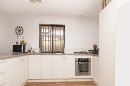18 Darton Loop, BERTRAM, WA 6167 AUS