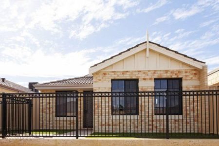18 Darton Loop, BERTRAM, WA 6167 AUS