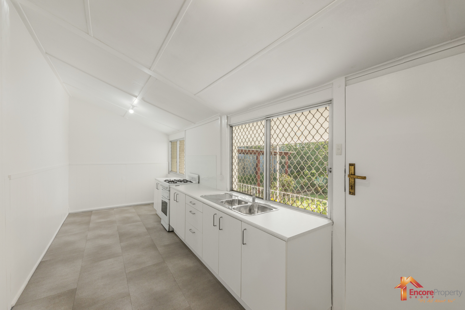 6 Kellam Way, MEDINA, WA 6167 AUS