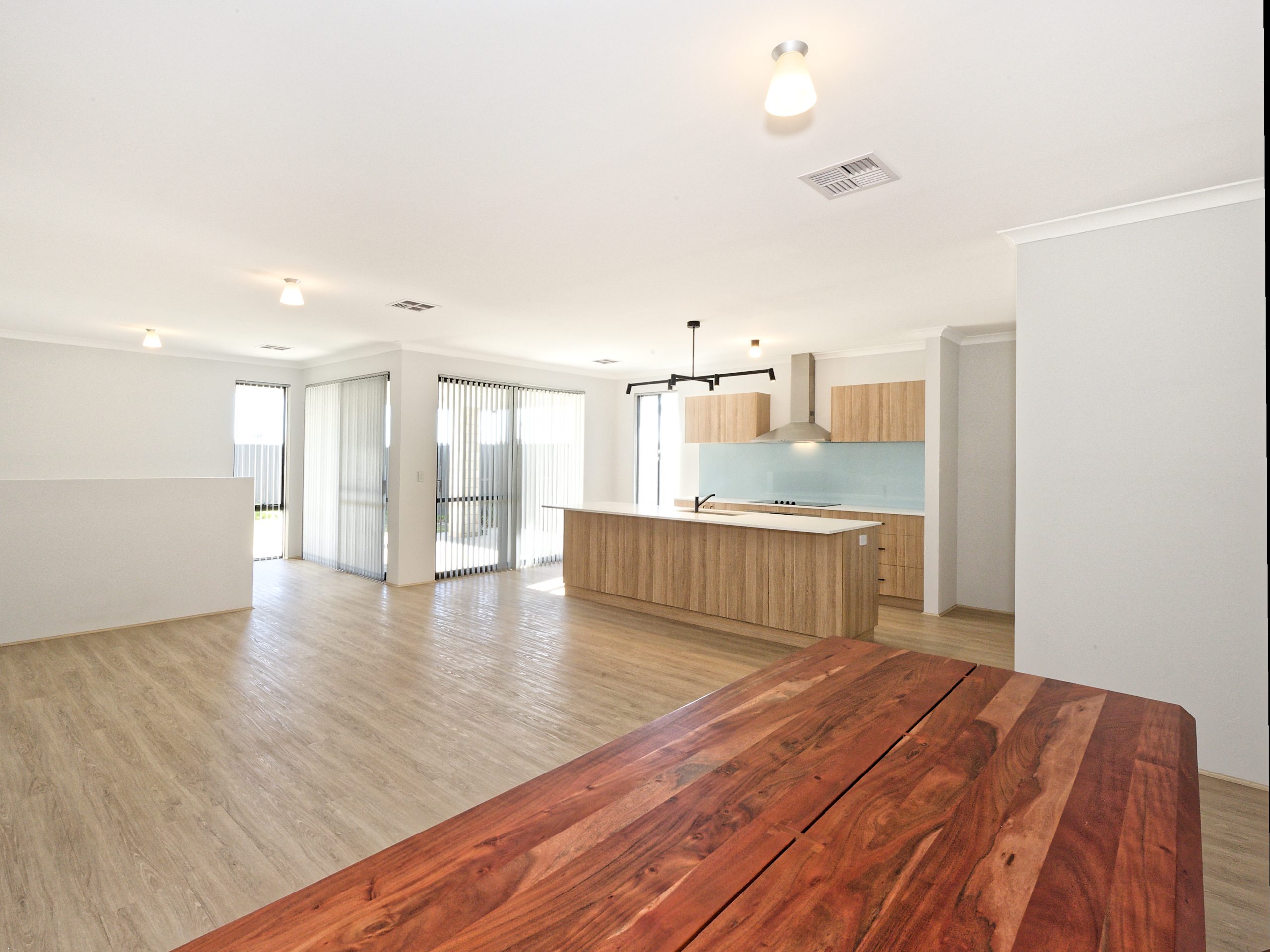 5 Bluegrass Street, TREEBY, WA 6164 AUS