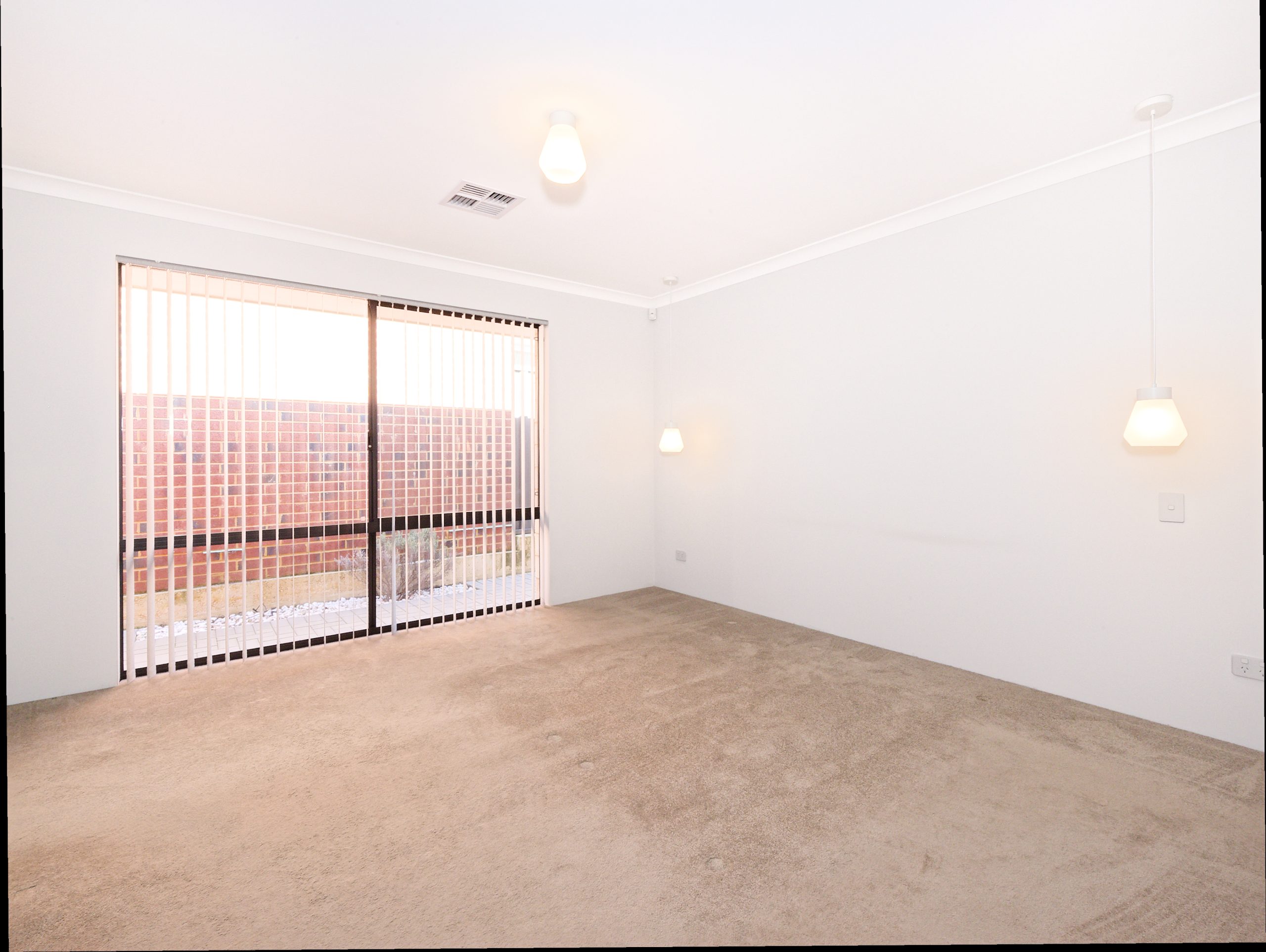 5 Bluegrass Street, TREEBY, WA 6164 AUS
