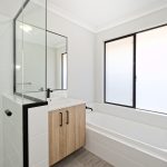 5 Bluegrass Street, TREEBY, WA 6164 AUS