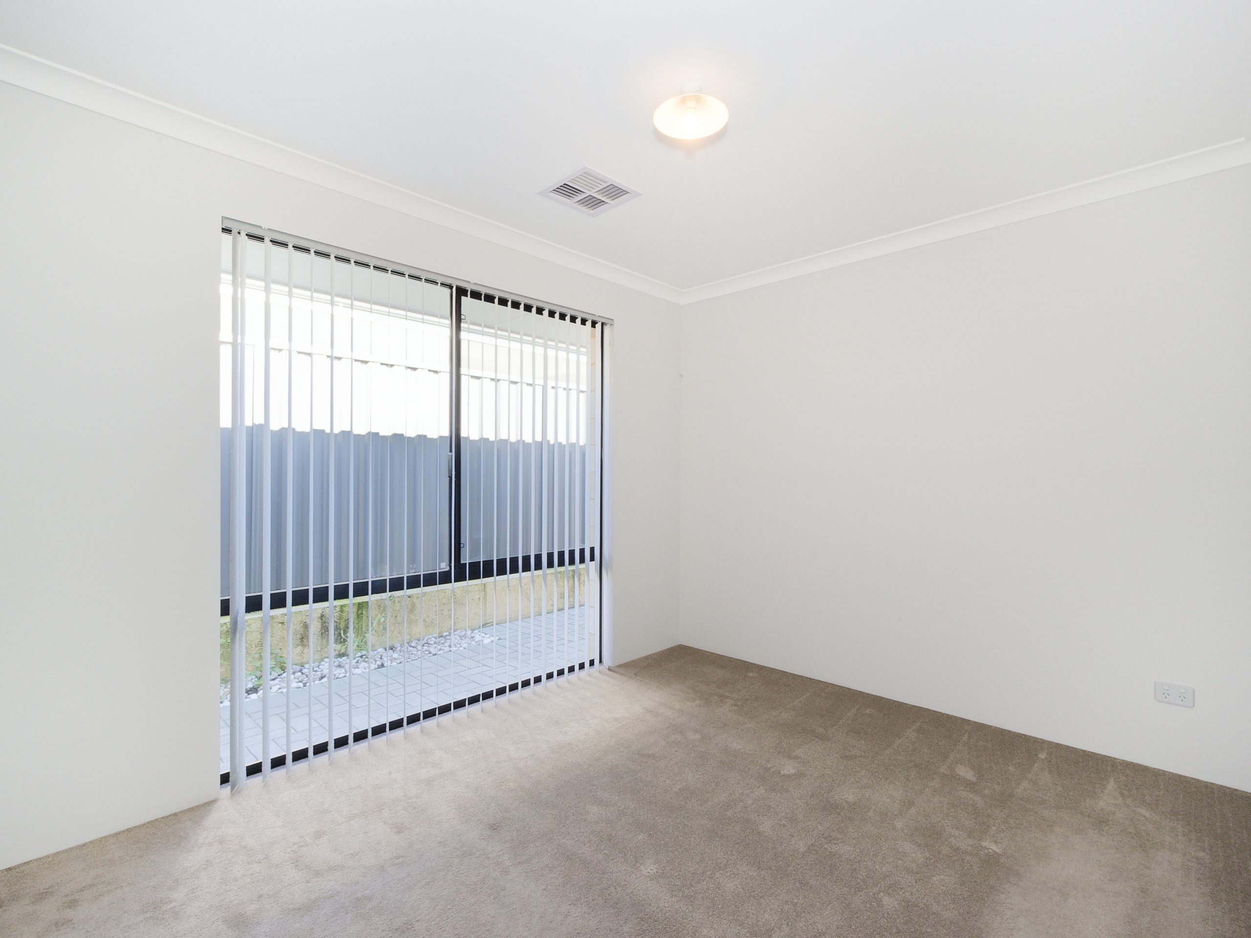 5 Bluegrass Street, TREEBY, WA 6164 AUS