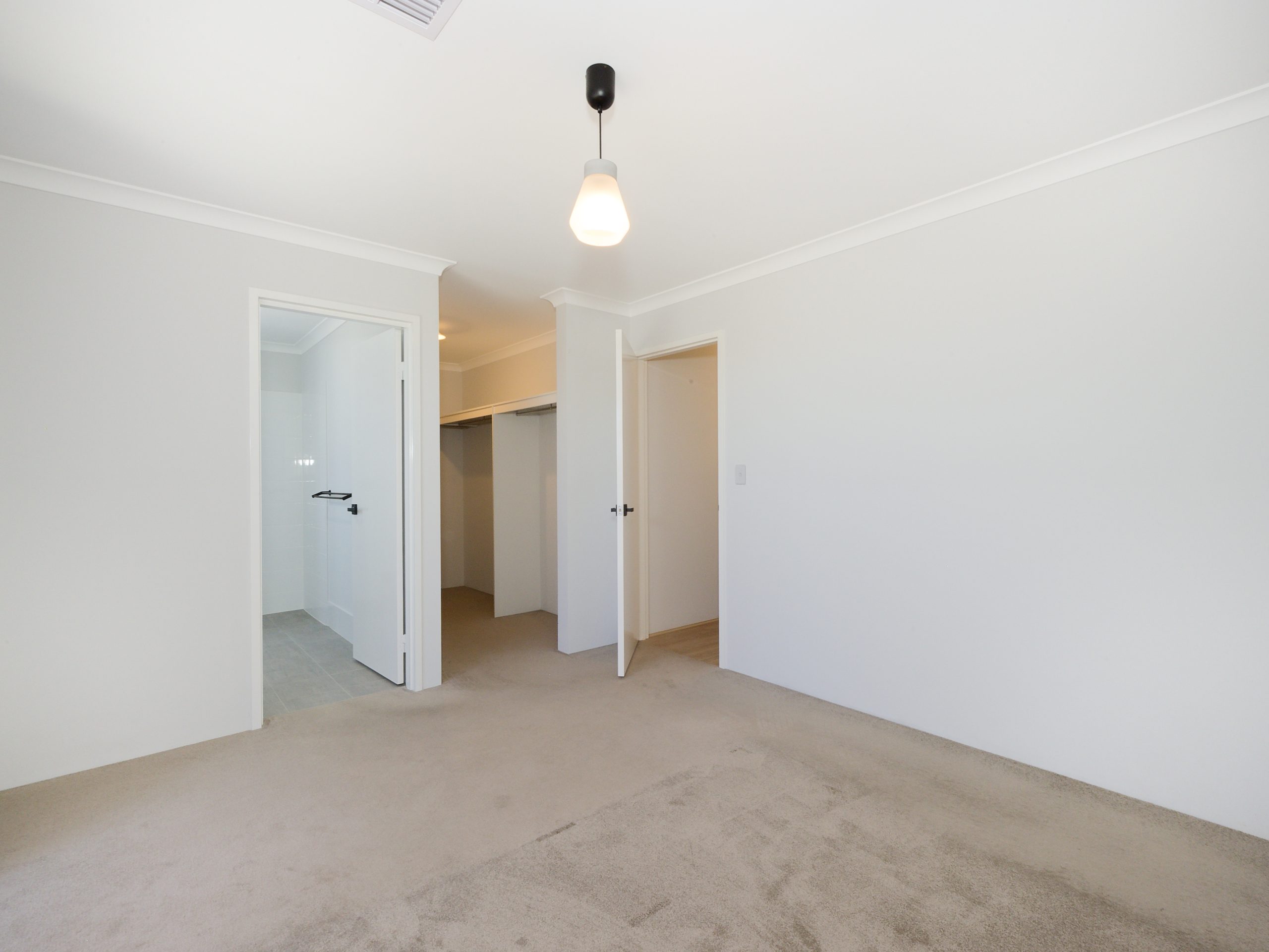 5 Bluegrass Street, TREEBY, WA 6164 AUS