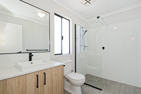 5 Bluegrass Street, TREEBY, WA 6164 AUS