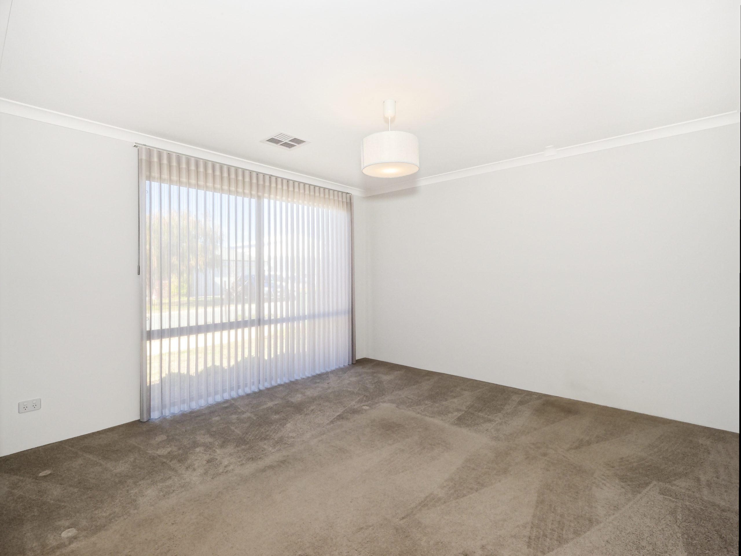 5 Bluegrass Street, TREEBY, WA 6164 AUS