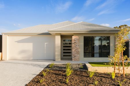 10 Sedano Crescent, WELLARD, WA 6170 AUS