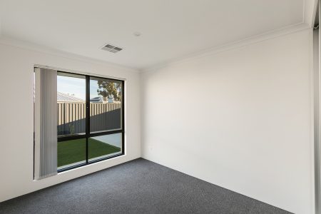 10 Sedano Crescent, WELLARD, WA 6170 AUS