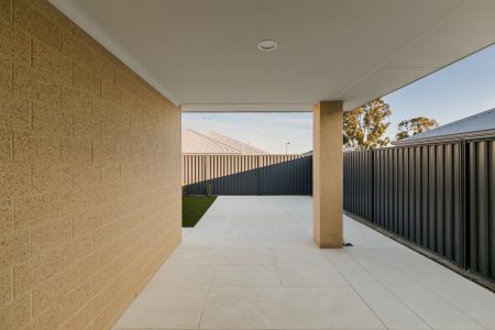 10 Sedano Crescent, WELLARD, WA 6170 AUS