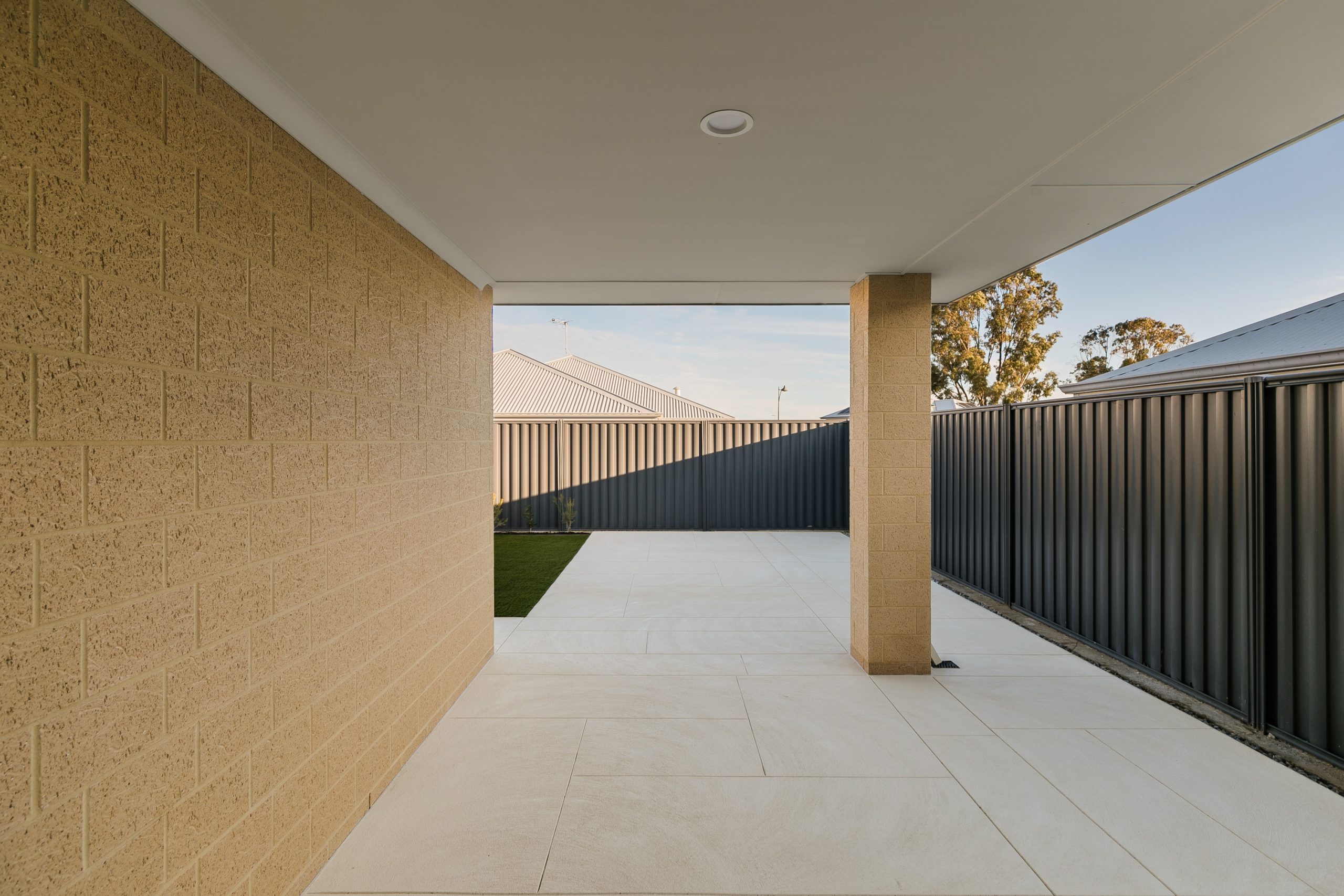 10 Sedano Crescent, WELLARD, WA 6170 AUS