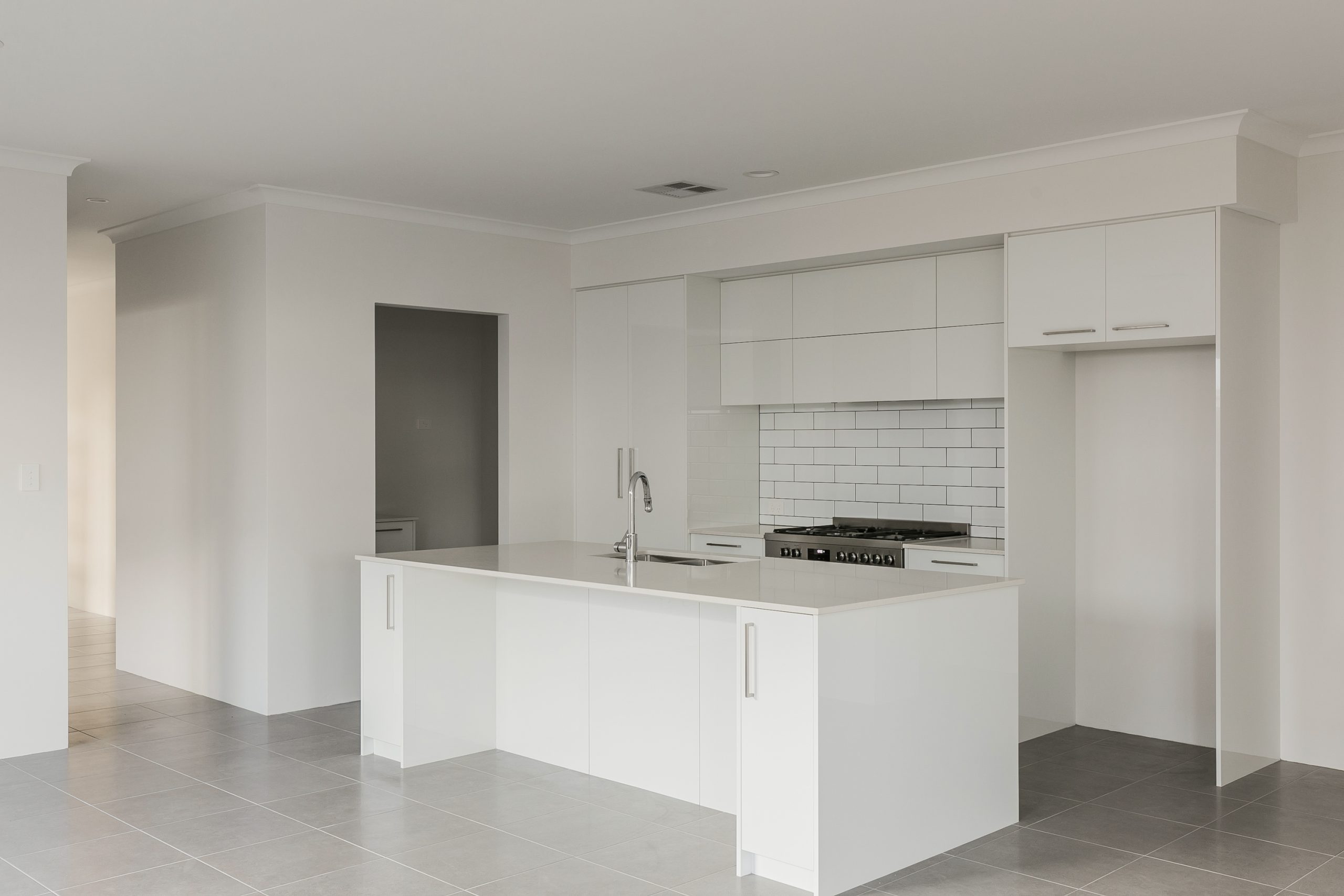 10 Sedano Crescent, WELLARD, WA 6170 AUS