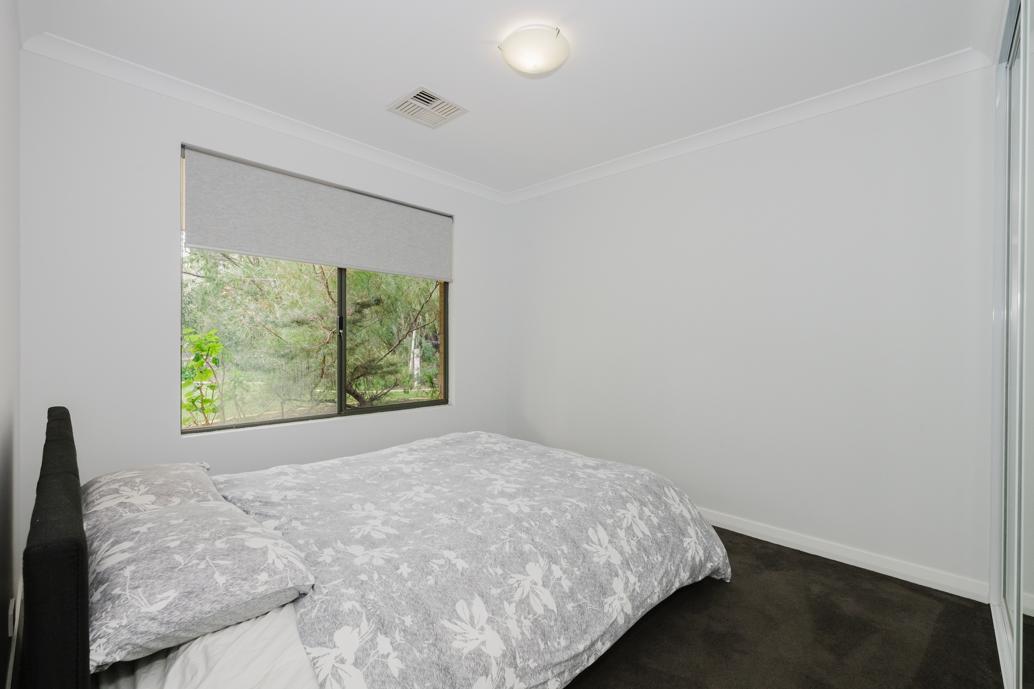 4 Crescent Drive, BOUVARD, WA 6211 AUS